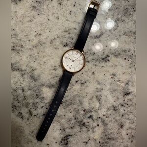 Women’s Fossil watch navy blue